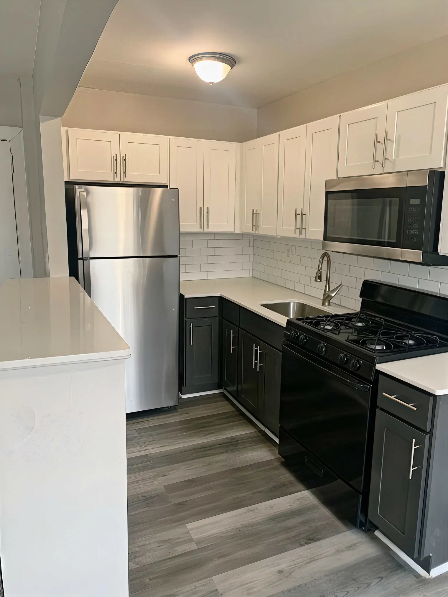 lennox apartments philadelphia kitchen 2